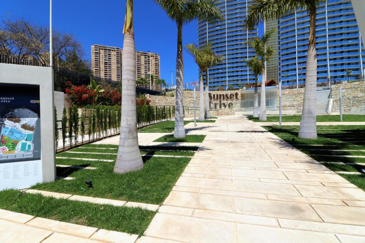 Sunset Drive Resort Apartment 4-8 Poniente Beach Benidorm Buitenkant foto